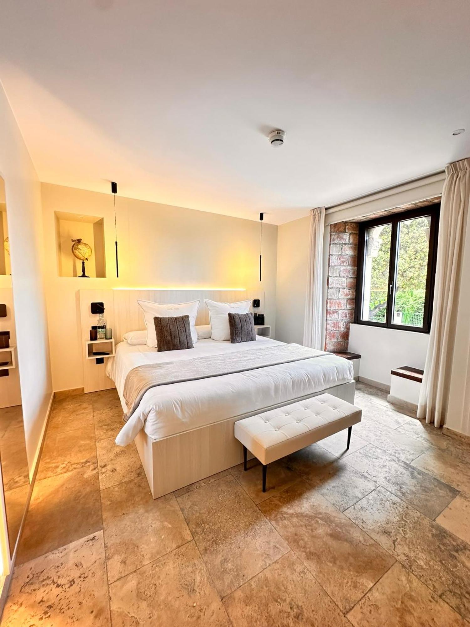 Boutique Hotel Comtal Empuries Roses Buitenkant foto