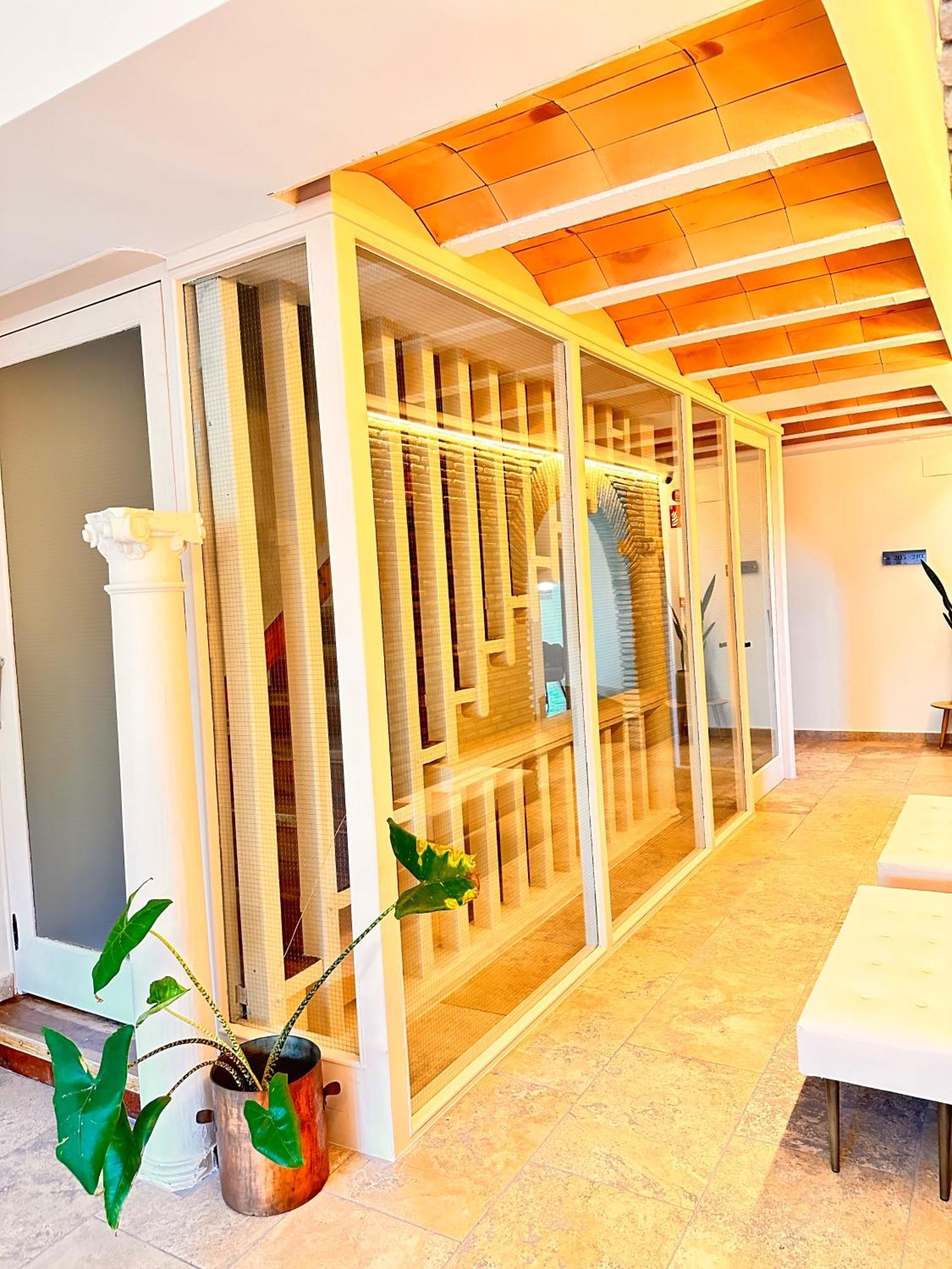 Boutique Hotel Comtal Empuries Roses Buitenkant foto