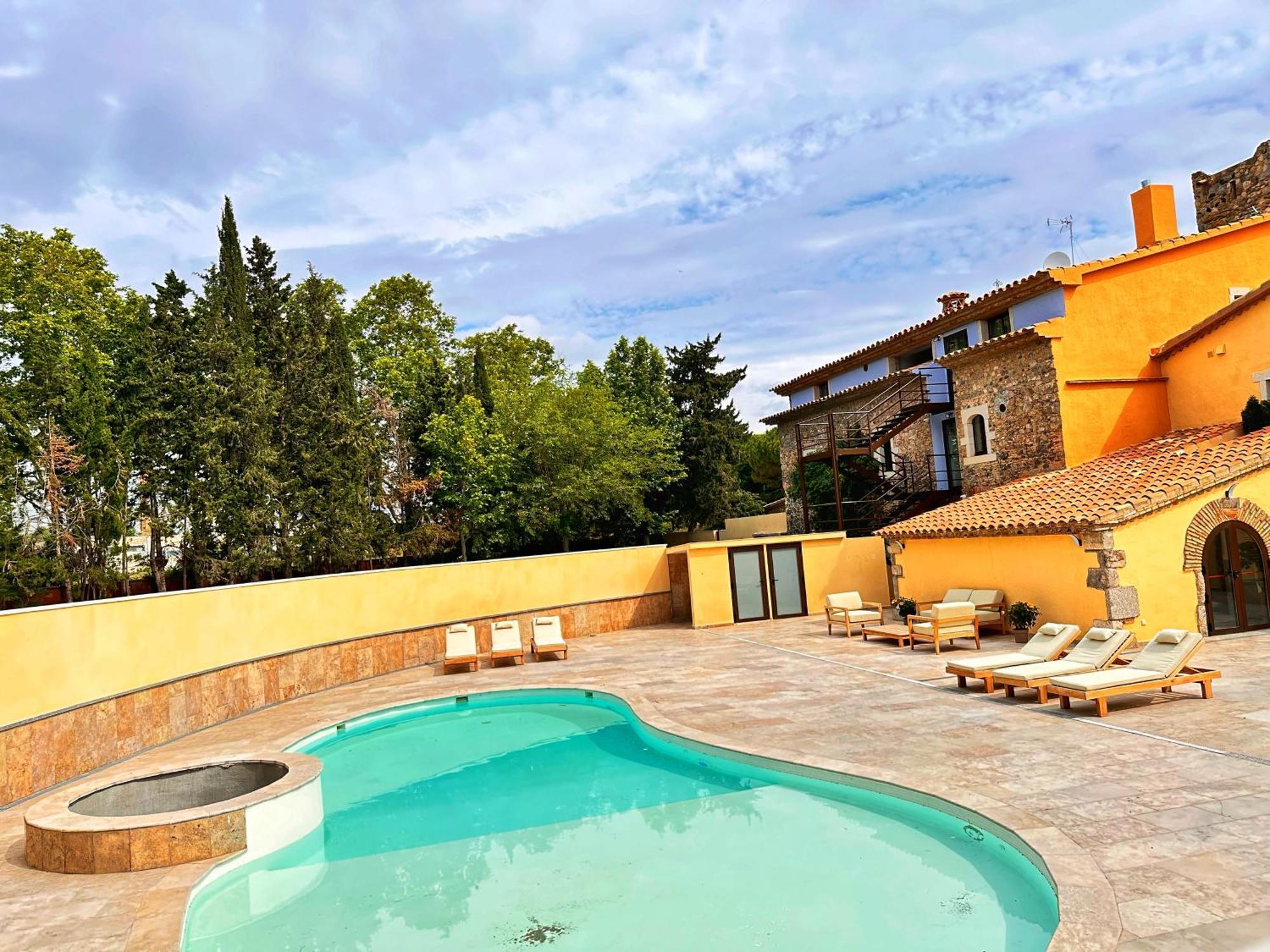 Boutique Hotel Comtal Empuries Roses Buitenkant foto
