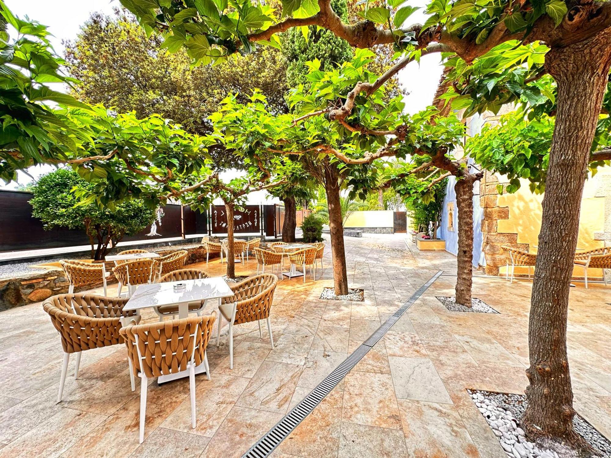 Boutique Hotel Comtal Empuries Roses Buitenkant foto