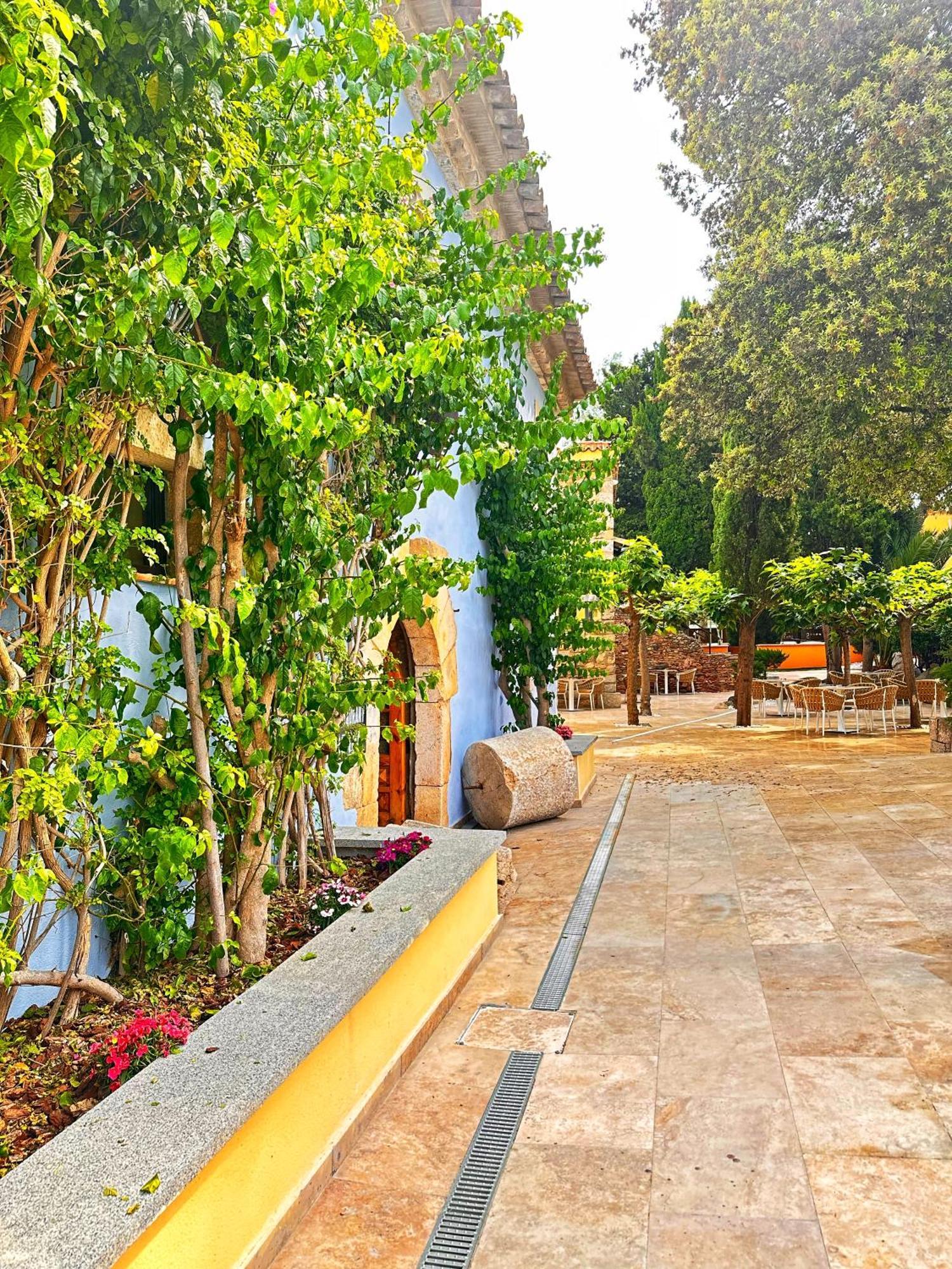 Boutique Hotel Comtal Empuries Roses Buitenkant foto