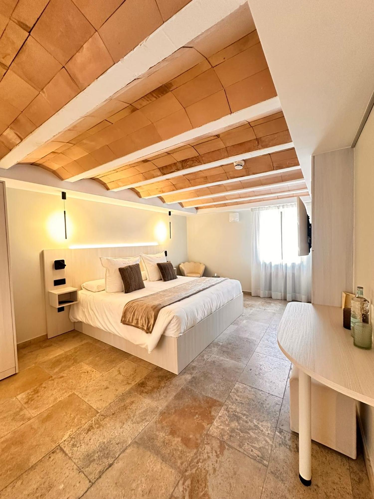 Boutique Hotel Comtal Empuries Roses Buitenkant foto